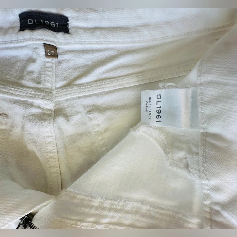 DL1961 Women’s White Jeans Bermuda High Rise Vintage Straight Shorts Size 27